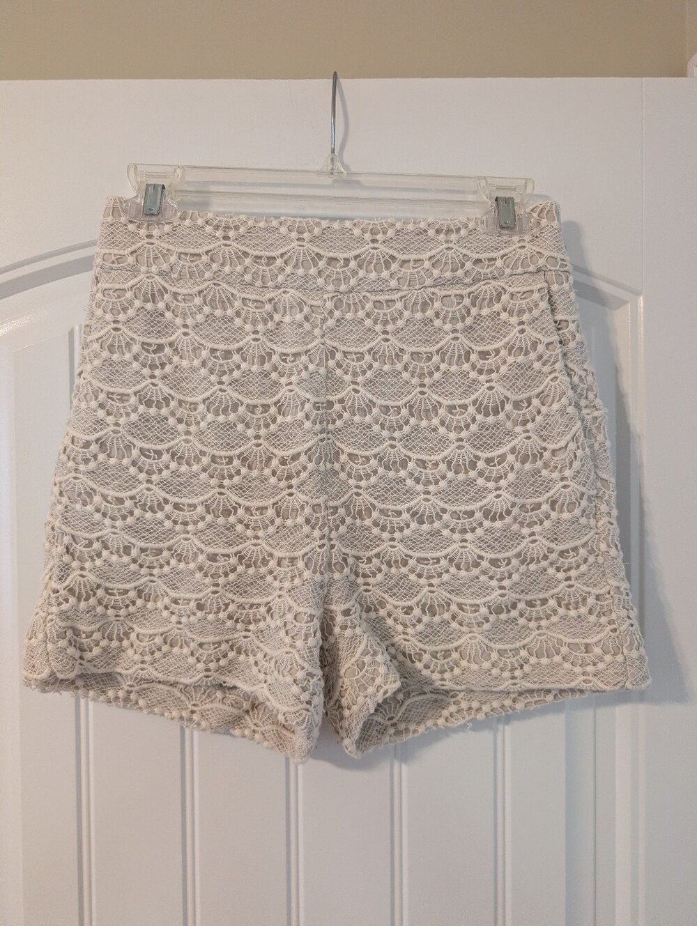 Size 2 Express high-rise crochet shorts
